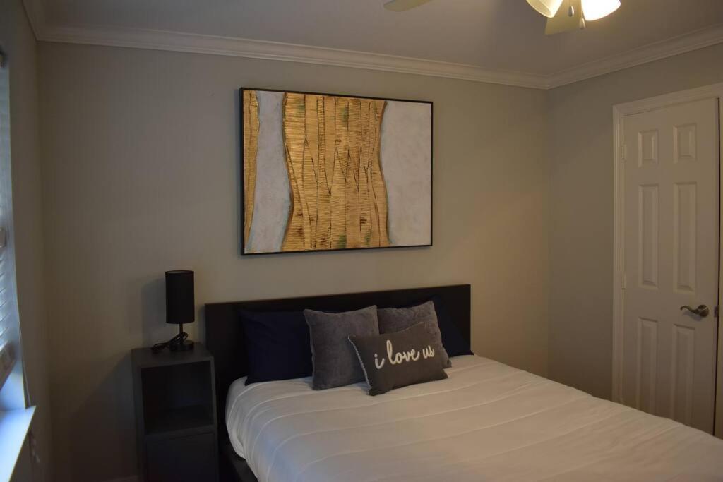 Apartmán Townhouse Near Midtown Houston Exteriér fotografie